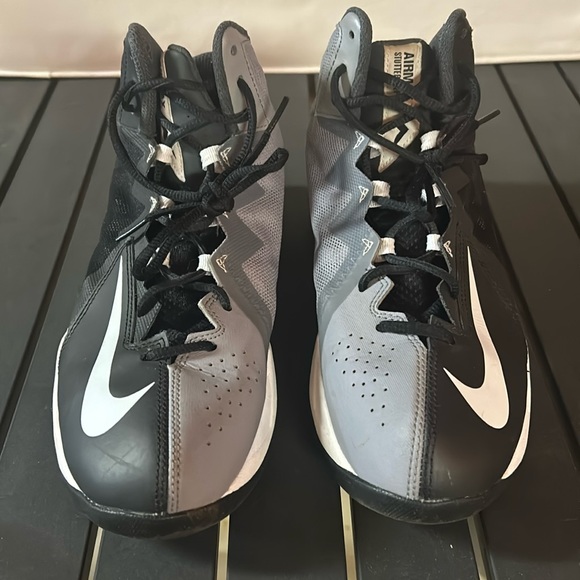 Nike Air Max Stutter Step 2, Size 8 - Picture 2 of 6